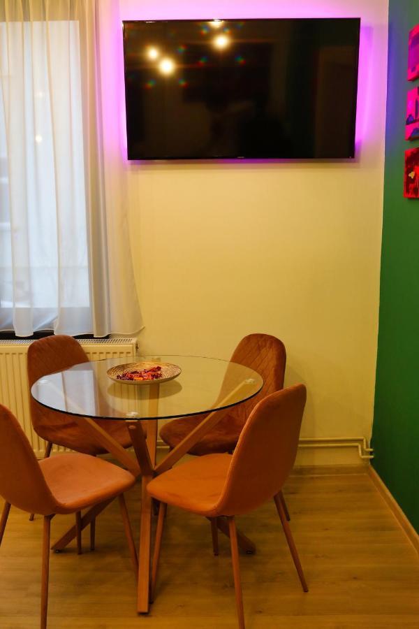 Signal Suites With Garden & Mountain View Braşov Exteriör bild